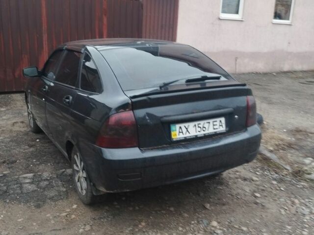 Черный ВАЗ 2172 Priora, объемом двигателя 1.6 л и пробегом 180 тыс. км за 2300 $, фото 2 на Automoto.ua