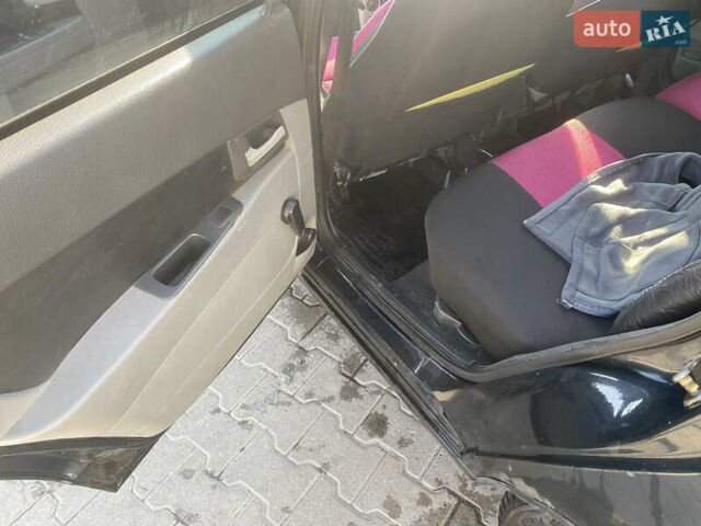 Черный ВАЗ 2172 Priora, объемом двигателя 1.6 л и пробегом 130 тыс. км за 2000 $, фото 17 на Automoto.ua