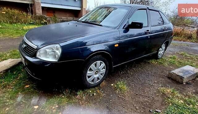 Черный ВАЗ 2172 Priora, объемом двигателя 1.6 л и пробегом 97 тыс. км за 2200 $, фото 10 на Automoto.ua