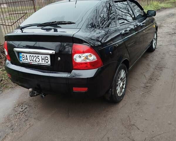 Черный ВАЗ 2172 Priora, объемом двигателя 1.6 л и пробегом 197 тыс. км за 2800 $, фото 2 на Automoto.ua