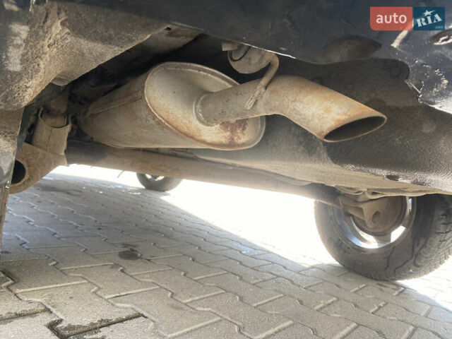 Черный ВАЗ 2172 Priora, объемом двигателя 1.6 л и пробегом 130 тыс. км за 2000 $, фото 43 на Automoto.ua