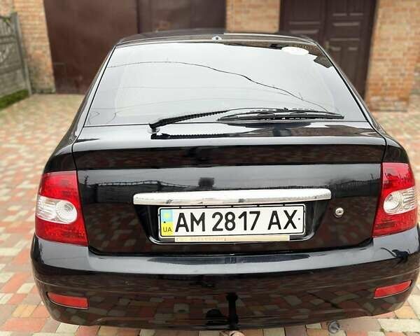 Черный ВАЗ 2172 Priora, объемом двигателя 1.6 л и пробегом 153 тыс. км за 2700 $, фото 5 на Automoto.ua