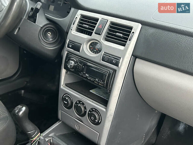 Чорний ВАЗ 2172 Priora, об'ємом двигуна 1.6 л та пробігом 146 тис. км за 1850 $, фото 14 на Automoto.ua