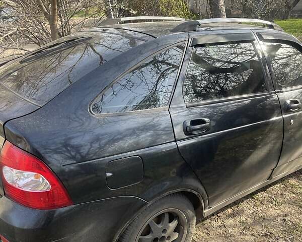 Черный ВАЗ 2172 Priora, объемом двигателя 1.6 л и пробегом 200 тыс. км за 2200 $, фото 6 на Automoto.ua