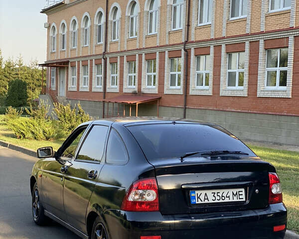 Чорний ВАЗ 2172 Priora, об'ємом двигуна 1.6 л та пробігом 200 тис. км за 1600 $, фото 5 на Automoto.ua