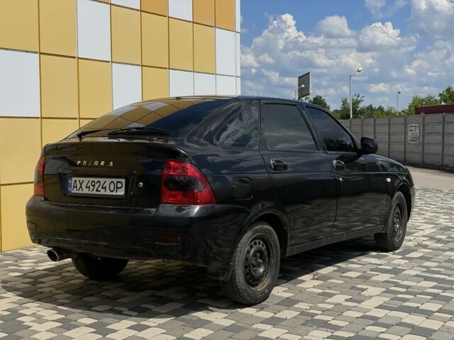 Черный ВАЗ 2172 Priora, объемом двигателя 1.6 л и пробегом 150 тыс. км за 3000 $, фото 5 на Automoto.ua