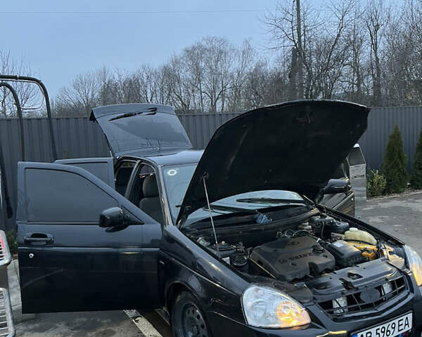 Черный ВАЗ 2172 Priora, объемом двигателя 1.6 л и пробегом 355 тыс. км за 1700 $, фото 2 на Automoto.ua