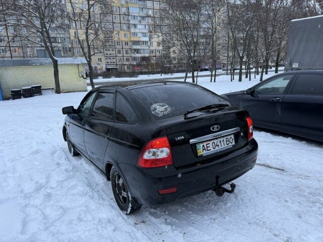 Чорний ВАЗ 2172 Priora, об'ємом двигуна 1.6 л та пробігом 274 тис. км за 1800 $, фото 2 на Automoto.ua