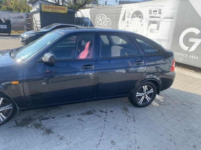 Черный ВАЗ 2172 Priora, объемом двигателя 1.6 л и пробегом 134 тыс. км за 2000 $, фото 6 на Automoto.ua