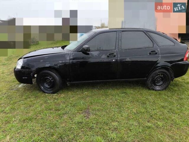 Черный ВАЗ 2172 Priora, объемом двигателя 1.6 л и пробегом 175 тыс. км за 1100 $, фото 3 на Automoto.ua