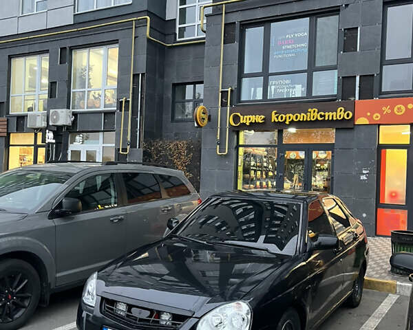 Черный ВАЗ 2172 Priora, объемом двигателя 1.6 л и пробегом 355 тыс. км за 1700 $, фото 5 на Automoto.ua