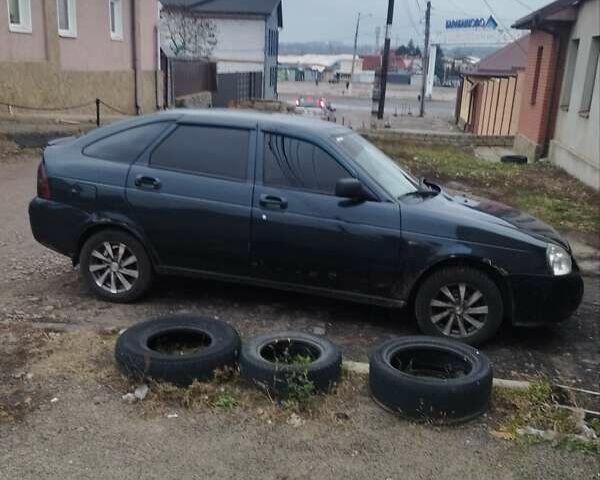 Черный ВАЗ 2172 Priora, объемом двигателя 1.6 л и пробегом 180 тыс. км за 2300 $, фото 2 на Automoto.ua