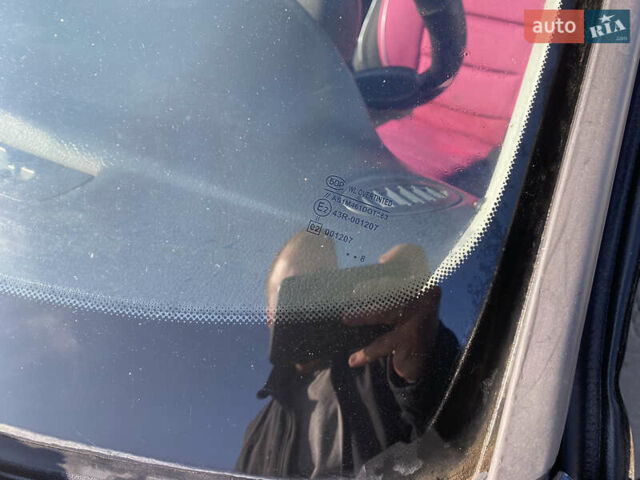 Черный ВАЗ 2172 Priora, объемом двигателя 1.6 л и пробегом 130 тыс. км за 2000 $, фото 28 на Automoto.ua