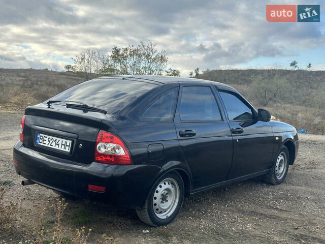 Чорний ВАЗ 2172 Priora, об'ємом двигуна 1.6 л та пробігом 200 тис. км за 2200 $, фото 1 на Automoto.ua