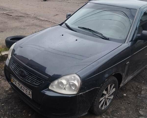 Черный ВАЗ 2172 Priora, объемом двигателя 1.6 л и пробегом 180 тыс. км за 2300 $, фото 1 на Automoto.ua