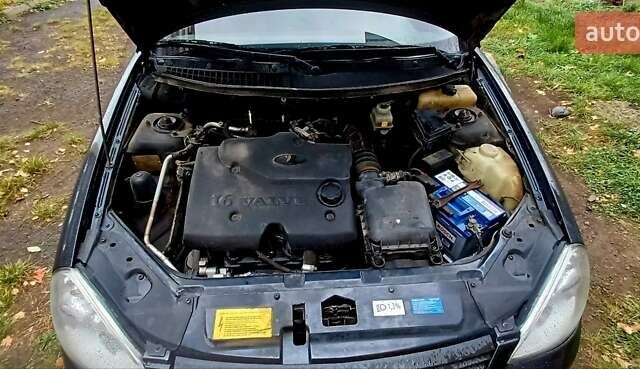 Черный ВАЗ 2172 Priora, объемом двигателя 1.6 л и пробегом 97 тыс. км за 2200 $, фото 8 на Automoto.ua