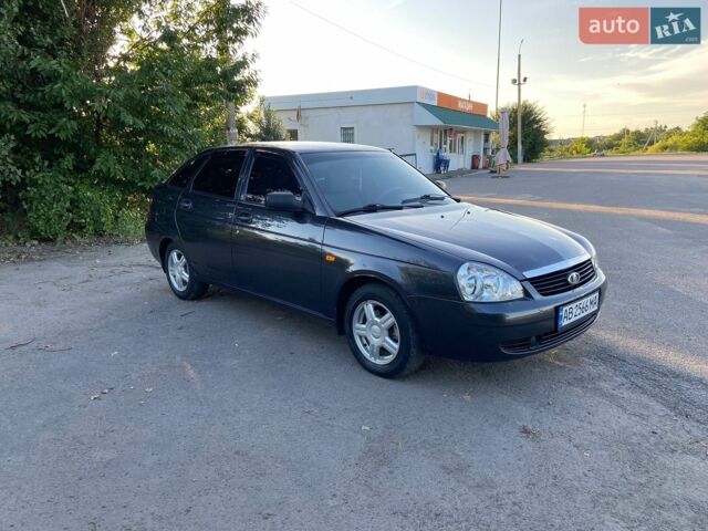 Чорний ВАЗ 2172 Priora, об'ємом двигуна 1.6 л та пробігом 98 тис. км за 2800 $, фото 10 на Automoto.ua