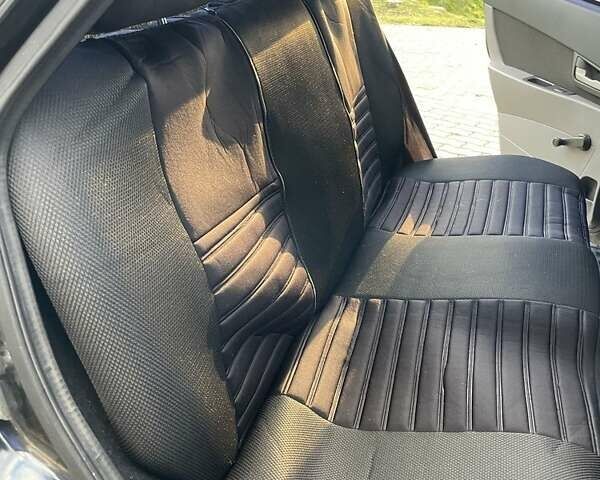 Чорний ВАЗ 2172 Priora, об'ємом двигуна 1.6 л та пробігом 270 тис. км за 1600 $, фото 1 на Automoto.ua