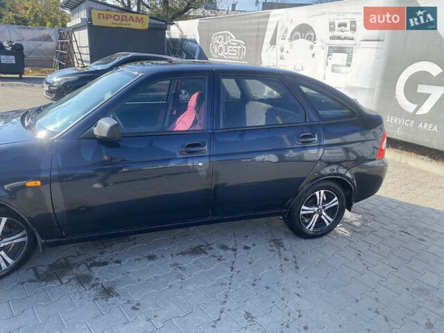 Черный ВАЗ 2172 Priora, объемом двигателя 1.6 л и пробегом 130 тыс. км за 2000 $, фото 8 на Automoto.ua