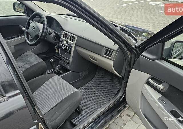 Черный ВАЗ 2172 Priora, объемом двигателя 1.6 л и пробегом 142 тыс. км за 1900 $, фото 12 на Automoto.ua