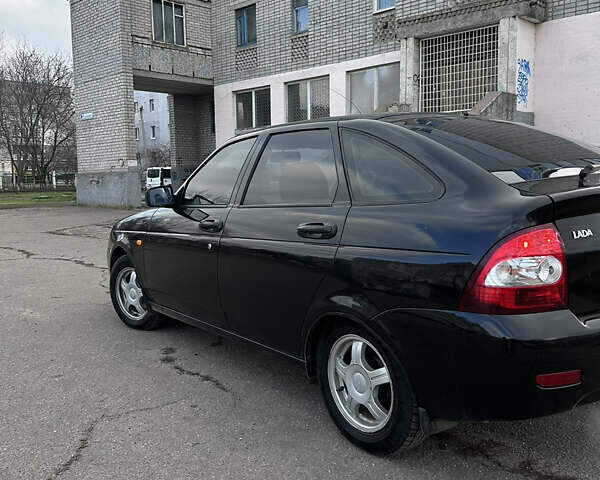 Черный ВАЗ 2172 Priora, объемом двигателя 1.6 л и пробегом 217 тыс. км за 2500 $, фото 4 на Automoto.ua