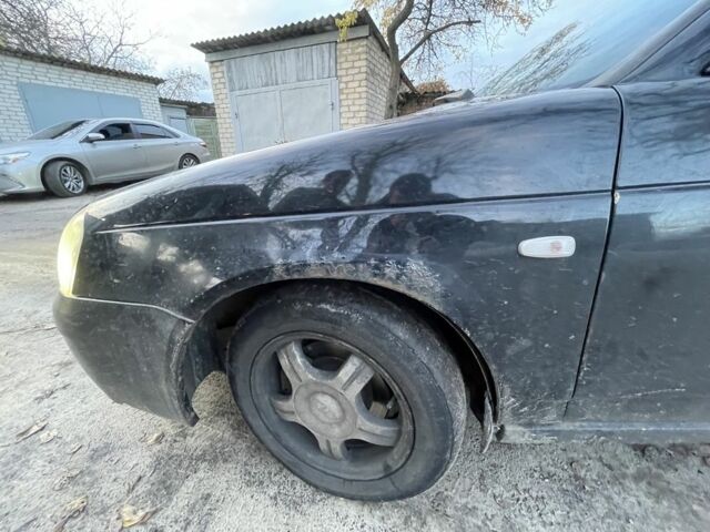 Черный ВАЗ 2172 Priora, объемом двигателя 1.6 л и пробегом 183 тыс. км за 1850 $, фото 5 на Automoto.ua