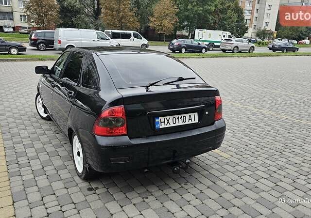 Черный ВАЗ 2172 Priora, объемом двигателя 1.6 л и пробегом 142 тыс. км за 1900 $, фото 4 на Automoto.ua