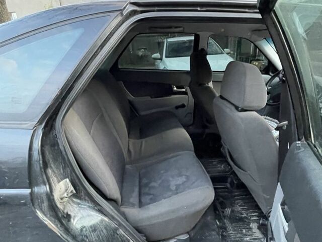 Черный ВАЗ 2172 Priora, объемом двигателя 1.6 л и пробегом 183 тыс. км за 1850 $, фото 11 на Automoto.ua