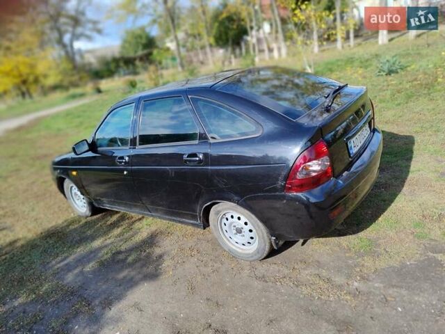 ВАЗ 2172 Priora 2009 в Новом Буге на Automoto.ua Черный ВАЗ 2172 Priora, объемом двигателя 1.6 л и пробегом 340 тыс. км за 2560 $, фото 7 на Automoto.ua