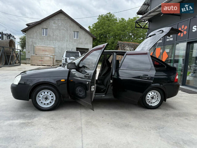 Черный ВАЗ 2172 Priora, объемом двигателя 1.6 л и пробегом 207 тыс. км за 2150 $, фото 24 на Automoto.ua