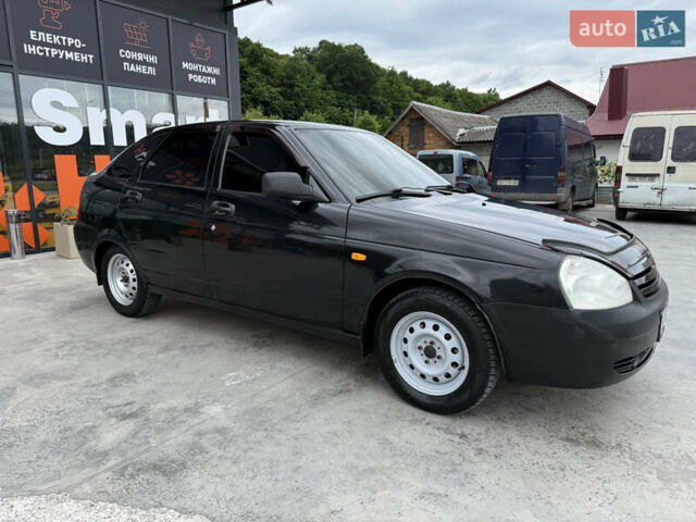 Черный ВАЗ 2172 Priora, объемом двигателя 1.6 л и пробегом 207 тыс. км за 2150 $, фото 15 на Automoto.ua