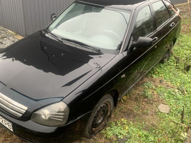 Чорний ВАЗ 2172 Priora, об'ємом двигуна 1.6 л та пробігом 100 тис. км за 2000 $, фото 1 на Automoto.ua
