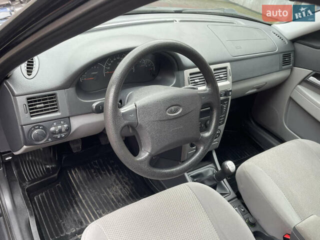 Черный ВАЗ 2172 Priora, объемом двигателя 1.6 л и пробегом 97 тыс. км за 3700 $, фото 15 на Automoto.ua