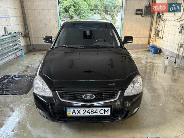 Черный ВАЗ 2172 Priora, объемом двигателя 1.6 л и пробегом 257 тыс. км за 3200 $, фото 11 на Automoto.ua