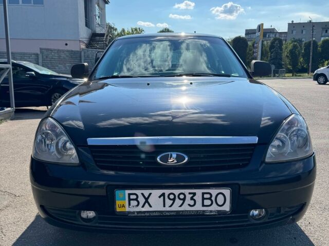 Чорний ВАЗ 2172 Priora, об'ємом двигуна 1.6 л та пробігом 196 тис. км за 2900 $, фото 1 на Automoto.ua