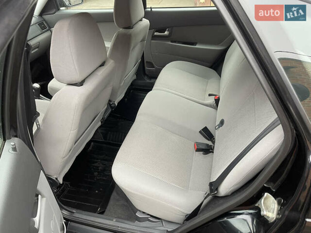 Черный ВАЗ 2172 Priora, объемом двигателя 1.6 л и пробегом 97 тыс. км за 3700 $, фото 17 на Automoto.ua