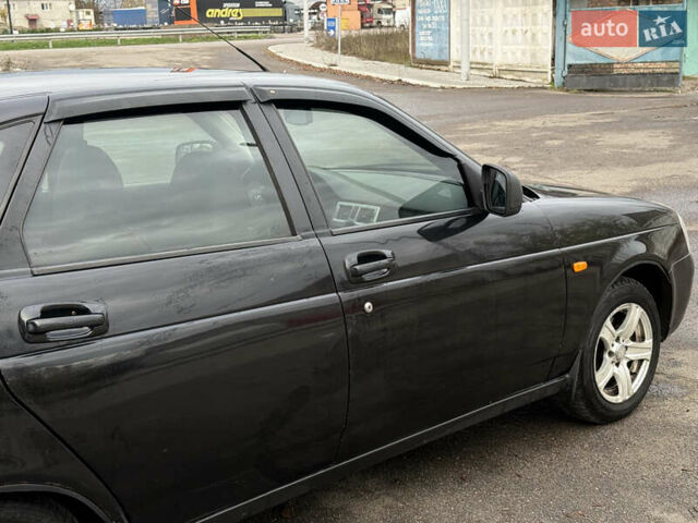 Чорний ВАЗ 2172 Priora, об'ємом двигуна 1.6 л та пробігом 199 тис. км за 2900 $, фото 7 на Automoto.ua