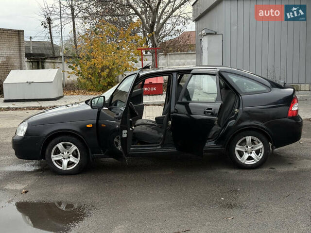 Чорний ВАЗ 2172 Priora, об'ємом двигуна 1.6 л та пробігом 199 тис. км за 2900 $, фото 24 на Automoto.ua