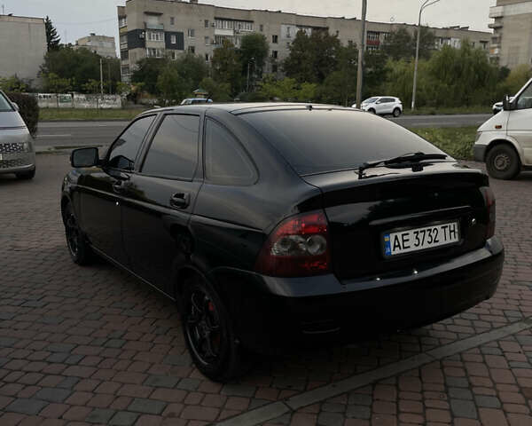 Чорний ВАЗ 2172 Priora, об'ємом двигуна 1.6 л та пробігом 104 тис. км за 4500 $, фото 5 на Automoto.ua