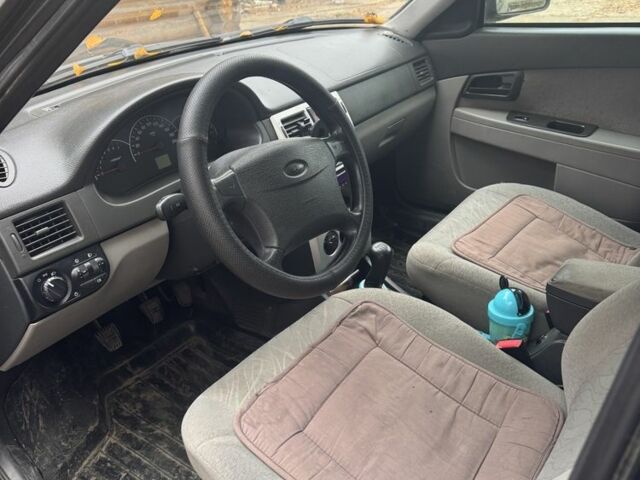 Черный ВАЗ 2172 Priora, объемом двигателя 1.6 л и пробегом 2 тыс. км за 2600 $, фото 7 на Automoto.ua