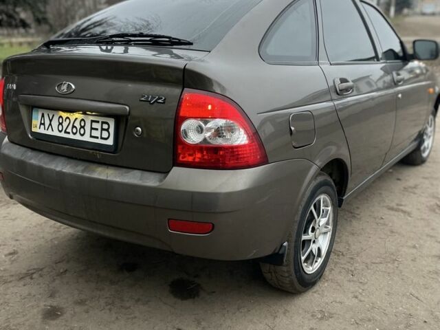 Коричневий ВАЗ 2172 Priora, об'ємом двигуна 1.6 л та пробігом 210 тис. км за 2100 $, фото 4 на Automoto.ua