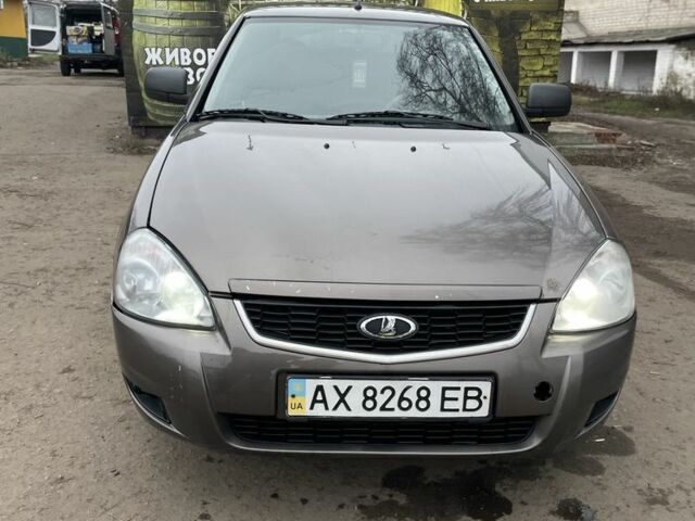 Коричневий ВАЗ 2172 Priora, об'ємом двигуна 1.6 л та пробігом 210 тис. км за 2100 $, фото 2 на Automoto.ua