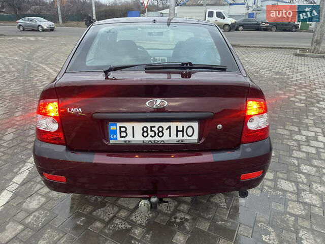 Красный ВАЗ 2172 Priora, объемом двигателя 1.6 л и пробегом 120 тыс. км за 3000 $, фото 11 на Automoto.ua