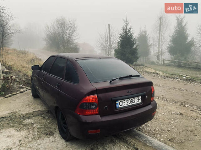 Красный ВАЗ 2172 Priora, объемом двигателя 1.6 л и пробегом 210 тыс. км за 2150 $, фото 23 на Automoto.ua