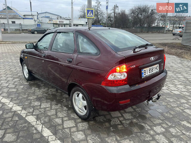 Красный ВАЗ 2172 Priora, объемом двигателя 1.6 л и пробегом 120 тыс. км за 3000 $, фото 13 на Automoto.ua