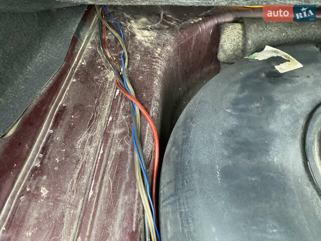 Красный ВАЗ 2172 Priora, объемом двигателя 1.6 л и пробегом 210 тыс. км за 2150 $, фото 17 на Automoto.ua