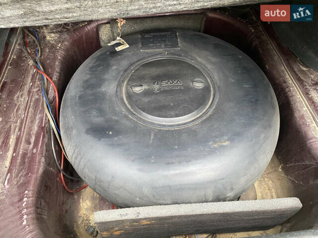 Красный ВАЗ 2172 Priora, объемом двигателя 1.6 л и пробегом 210 тыс. км за 2150 $, фото 16 на Automoto.ua