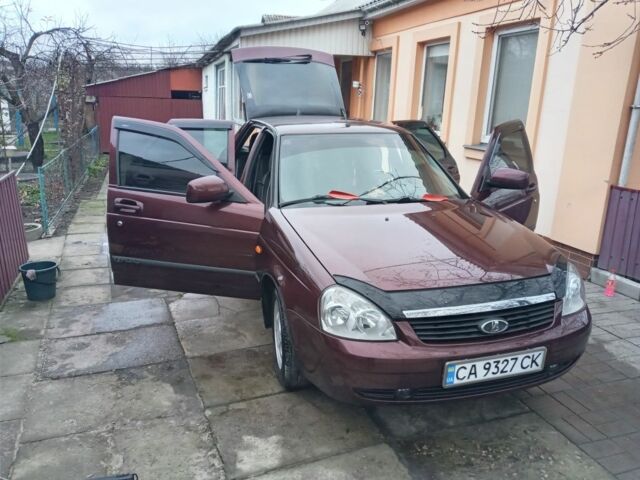 Червоний ВАЗ 2172 Priora, об'ємом двигуна 1 л та пробігом 98 тис. км за 3999 $, фото 7 на Automoto.ua