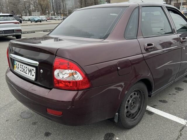 Червоний ВАЗ 2172 Priora, об'ємом двигуна 1.6 л та пробігом 3 тис. км за 3433 $, фото 3 на Automoto.ua