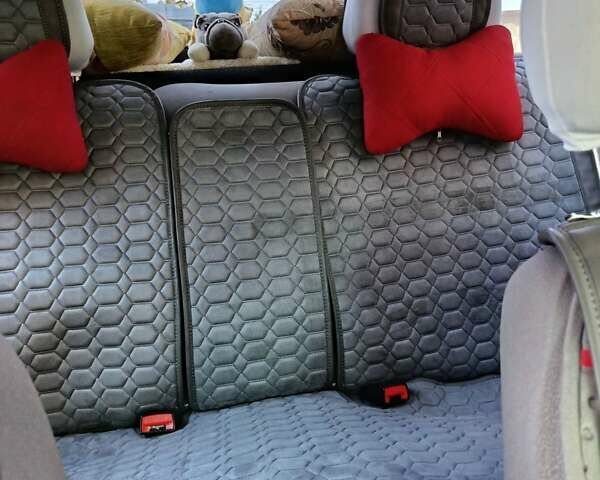 ВАЗ 2172 Priora, объемом двигателя 1.6 л и пробегом 130 тыс. км за 4300 $, фото 10 на Automoto.ua